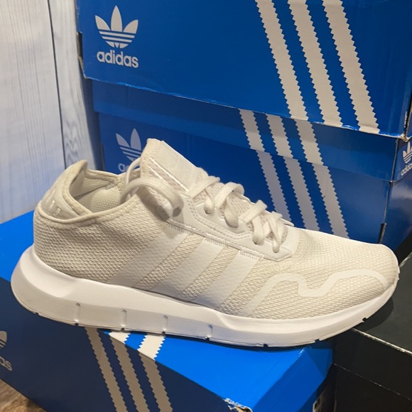 Adidas Swift Run X Sz.9 - Picture 5 of 6